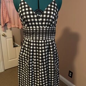 Banana Republic Black and White Strapless Dress